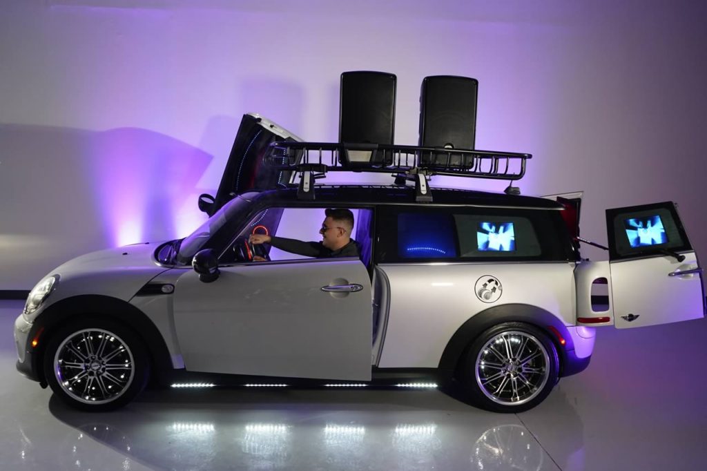 MCX - MINI Cooper Xtreme - Mix On Wheels